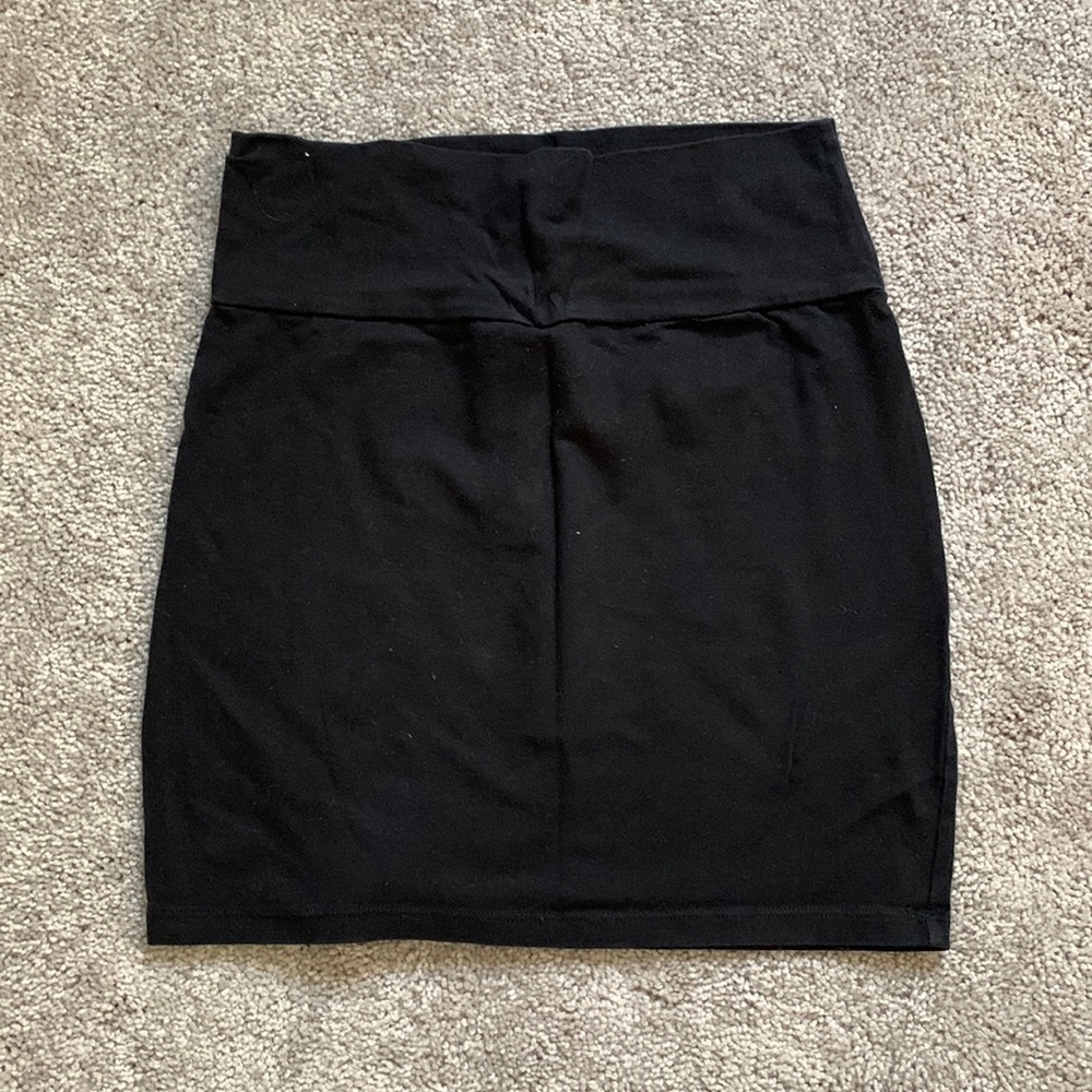 Charlotte Russe Black Stretchy Skirt